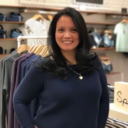 Maria Christina Ferrer .